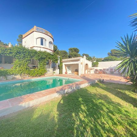 Beautiful Villa With Pool, Barbecue, And Garden Хавеа Экстерьер фото