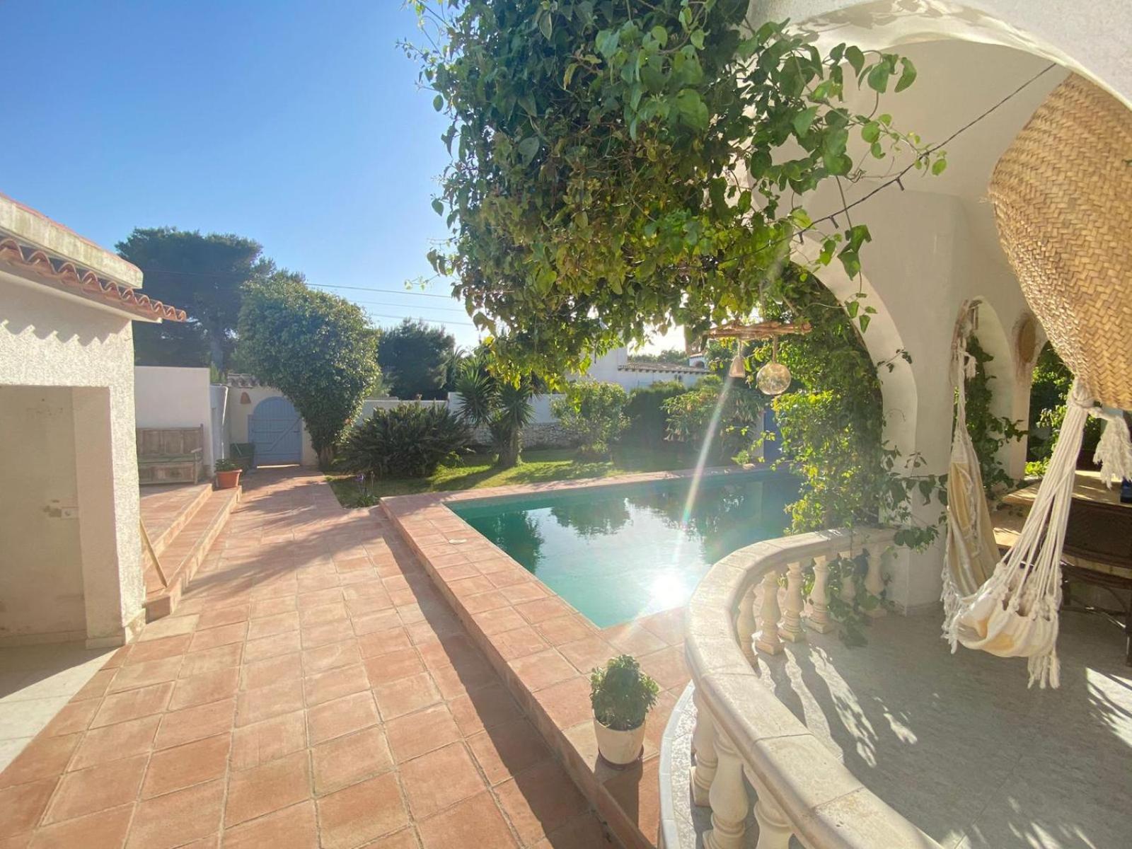 Beautiful Villa With Pool, Barbecue, And Garden Хавеа Экстерьер фото